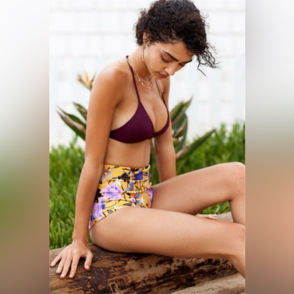 High-Waist Floral Bikini Set with Plum Triangle Top in Sizes S, M, L, XL